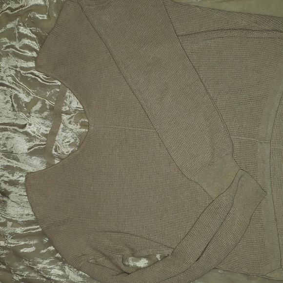 Sweater - Picture 5 of 5